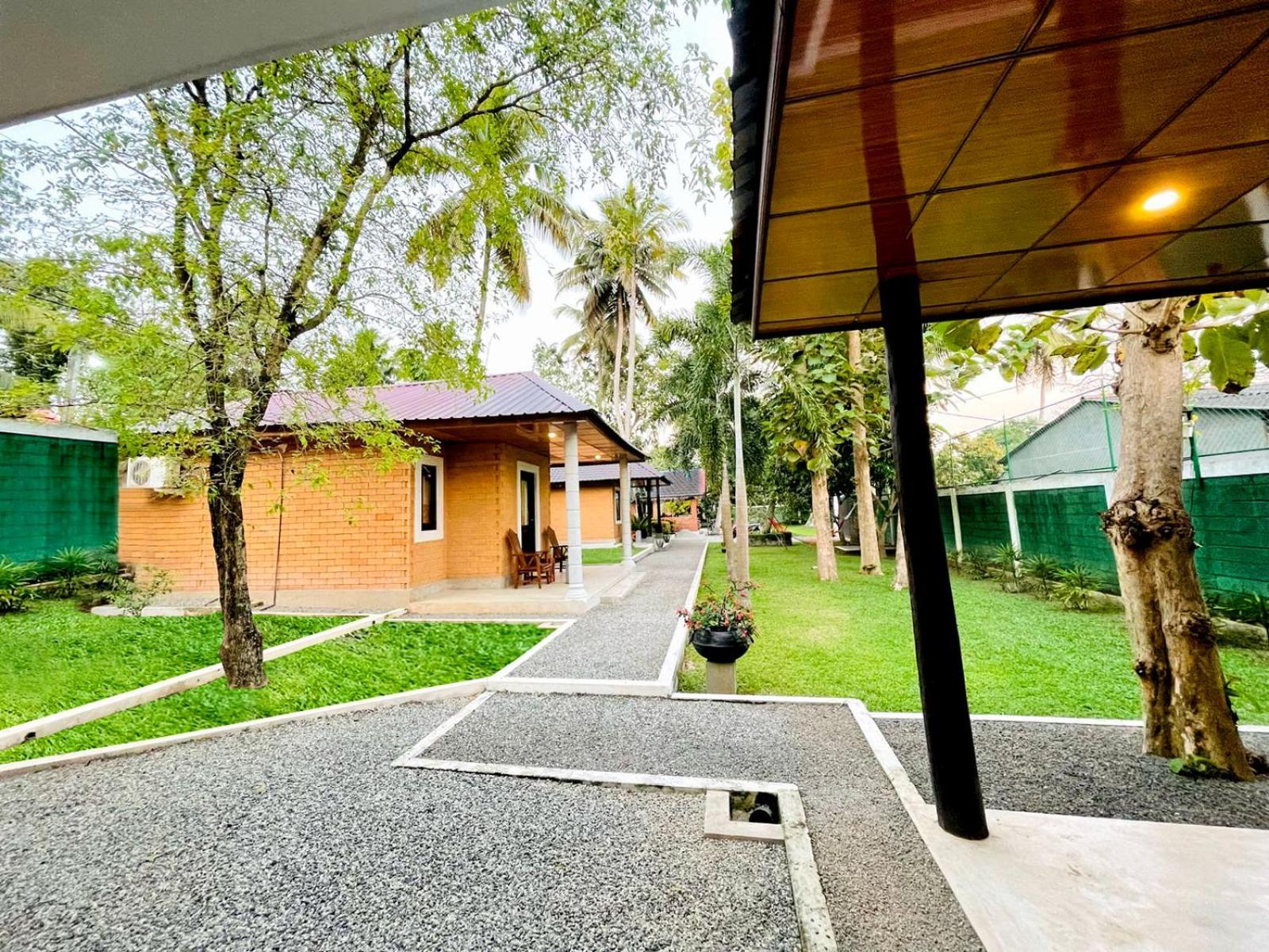 Airport Eco Cottage Katunayaka Dış mekan fotoğraf
